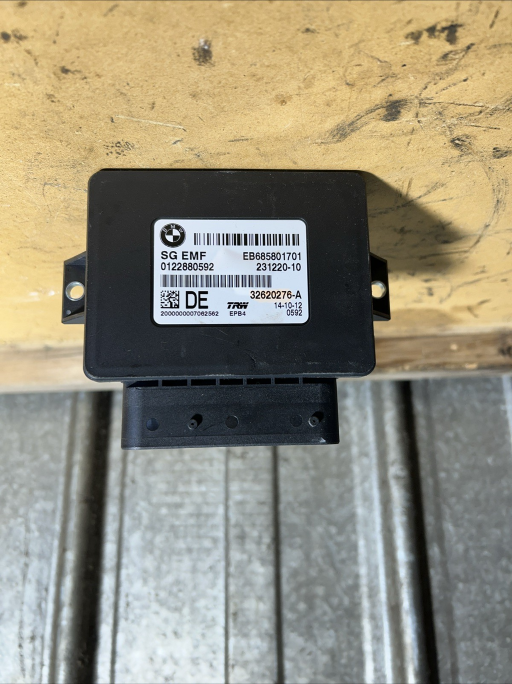 2011-2016 BMW X3 PARKING BRAKE CONTROL UNIT MODULE 32620276 OEM