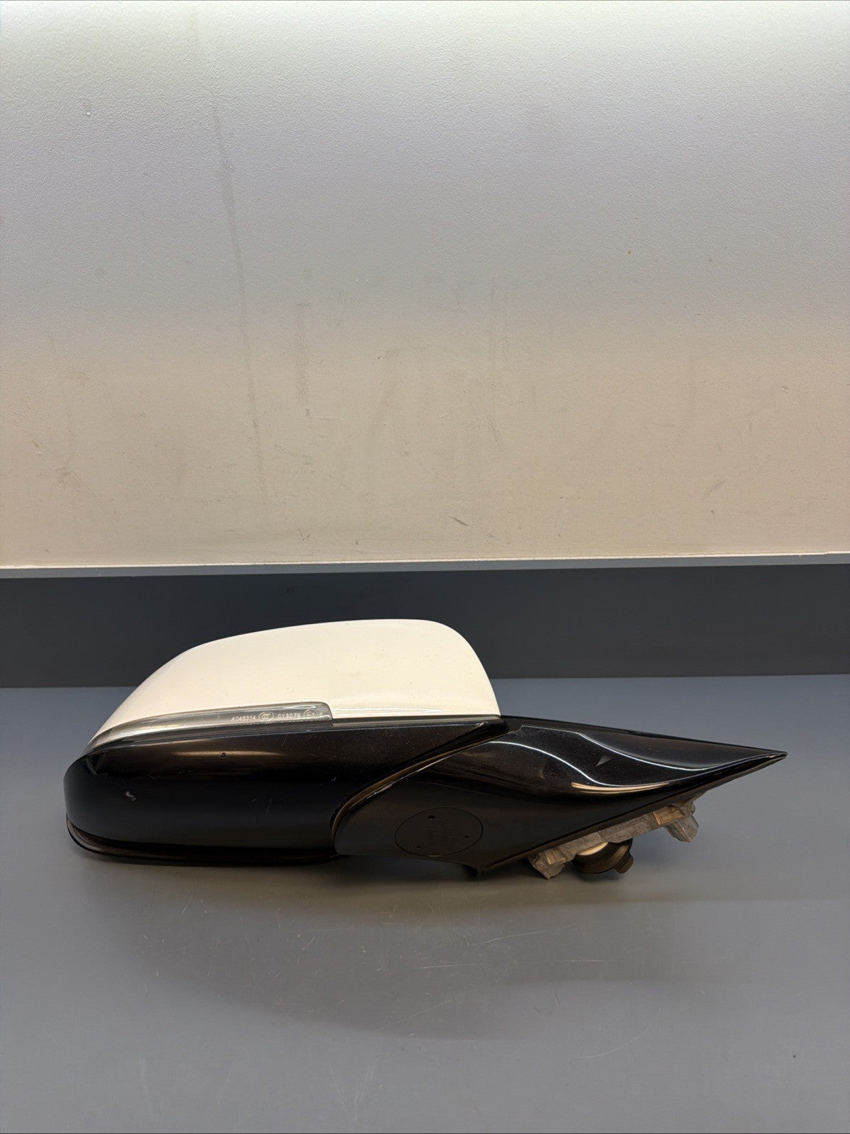 2012-2016 Bmw 328i 320i Right Passenger Side View Power Mirror E021185