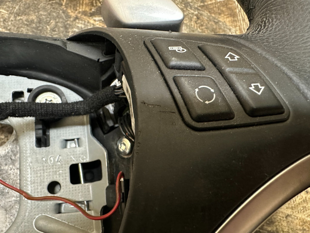 BMW 2006-2012 E90 NON HEATED SPORT STEERING PADDLE SHIFT BLACK LEATHER 6781086