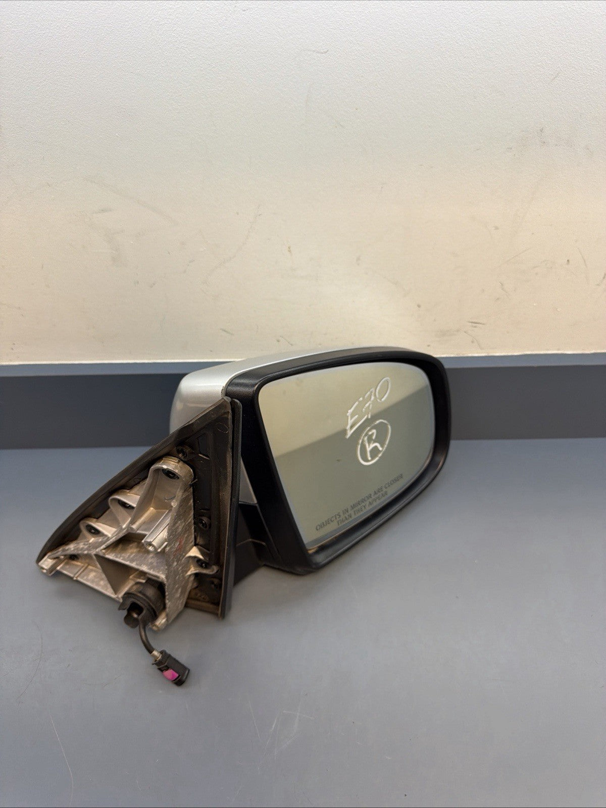 2007-2013 BMW X5 E70 FRONT RIGHT REAR VIEW DOOR MIRROR 7136887 / 7181176 OEM