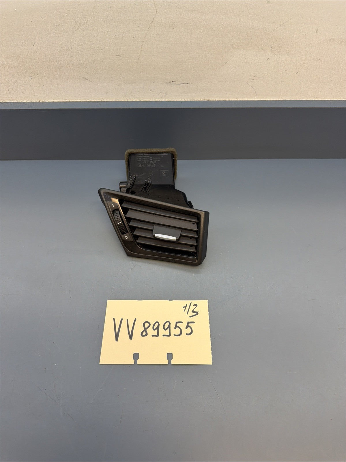 2013-2015 BMW X1 DASHBOARD RIGHT OUTER AC HEATER AIR VENT GRILL OEM 9258363 *NOT