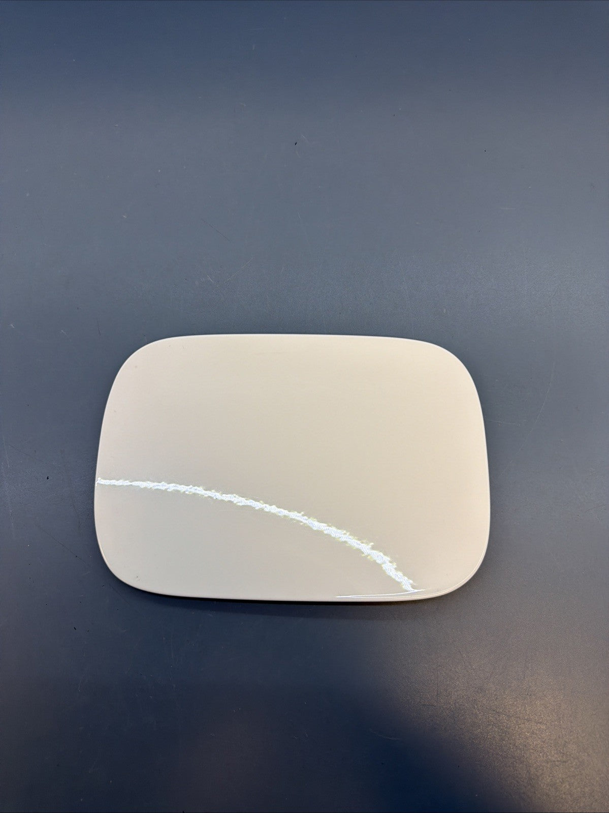 08-13 OEM BMW E82 E88 Rear Fuel Gas Tank Flap Filler Lid Cover Cap WHITE