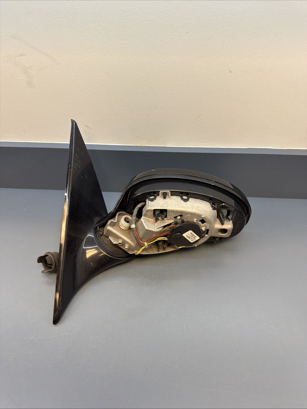 07-10 BMW E92 E93 3 Series Front Left Driver Door Mirror Black OEM 7119212