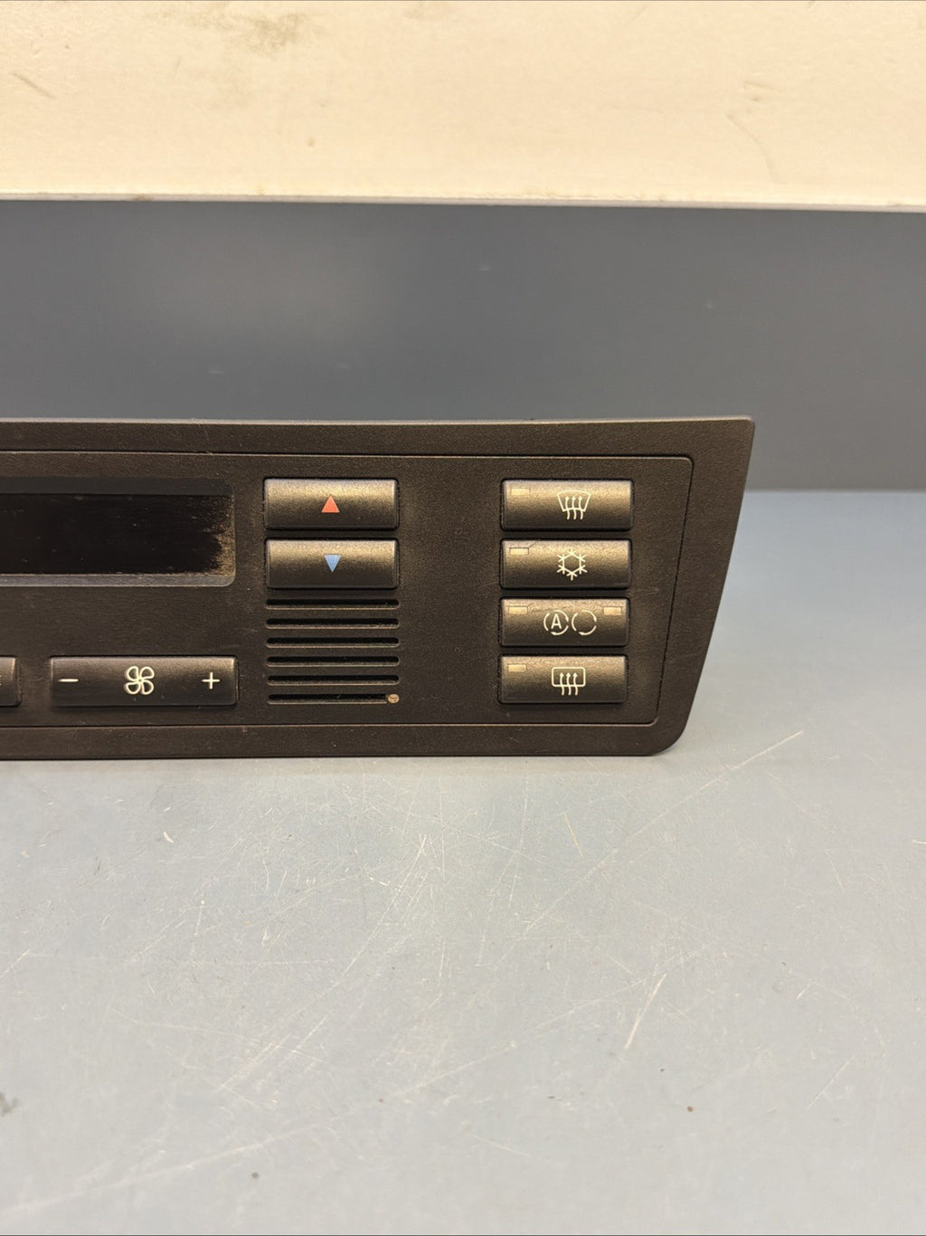 BMW E53 X5 00-06 OEM AC HEATER DIGITAL CLIMATE CONTROL UNIT 6411-6916648