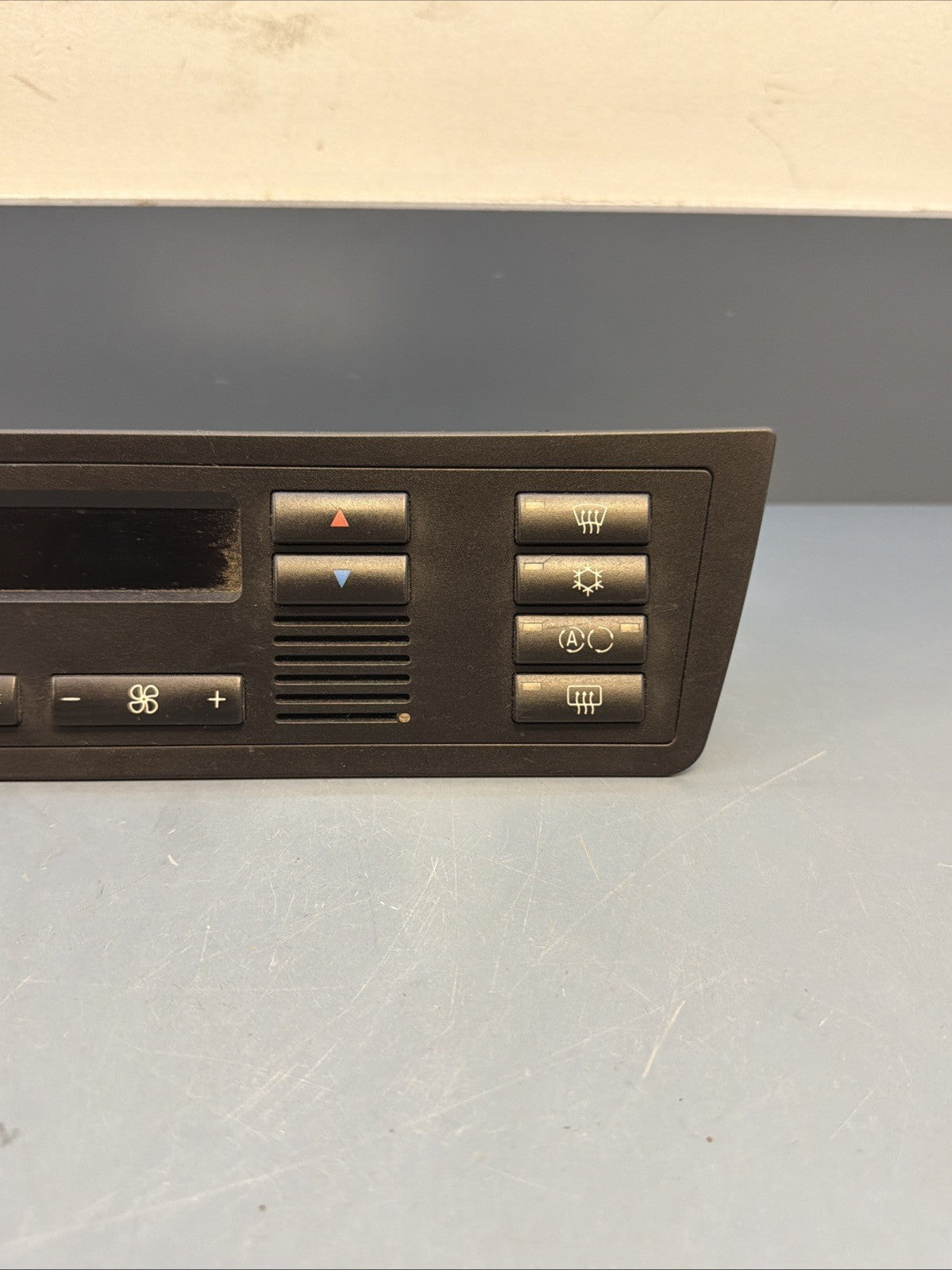 BMW E53 X5 00-06 OEM AC HEATER DIGITAL CLIMATE CONTROL UNIT 6411-6916648