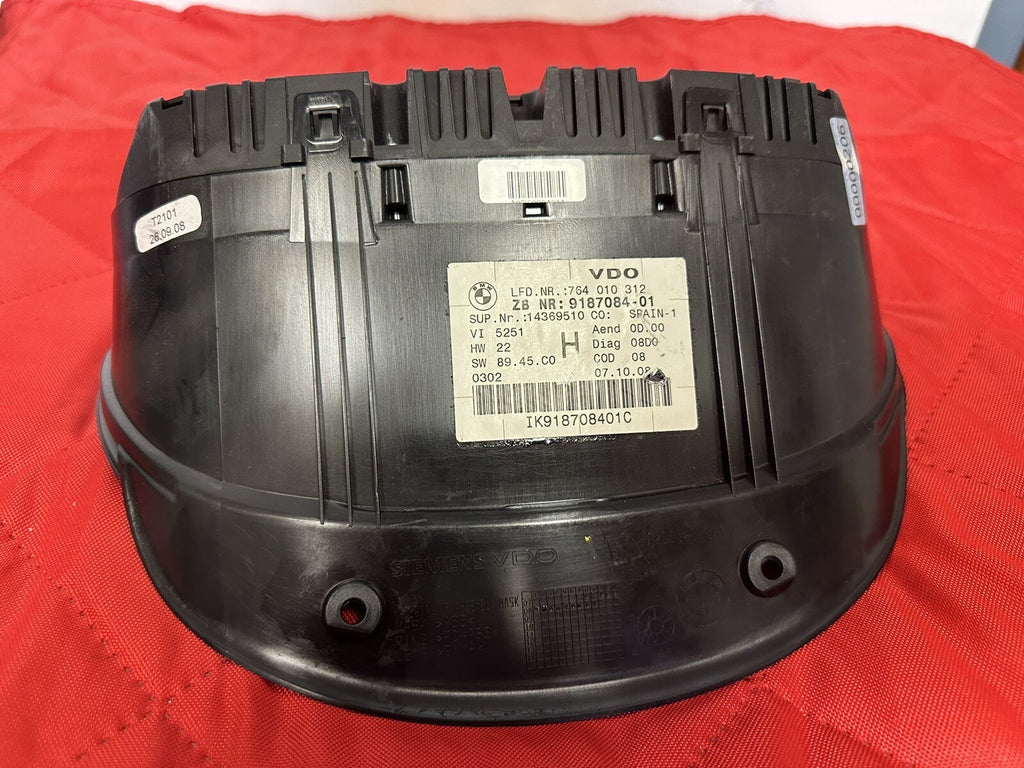 07-13 BMW E90 E92 E93 SPEEDOMETER INSTRUMENT CLUSTER SIEMENS OEM 9187084