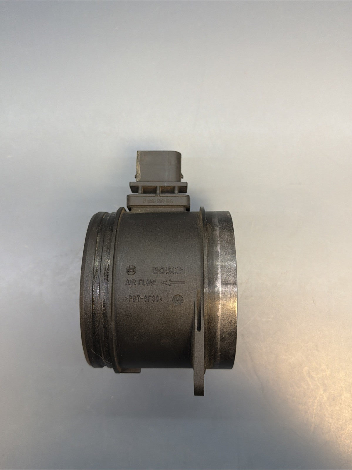 09-13 BMW E70 E90 X5 335d Diesel Engine Mass Air Flow Sensor MAF 8509725 OEM