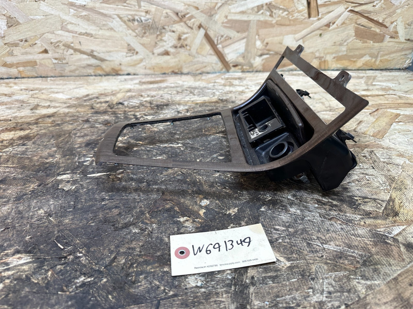 BMW 2003-2010 E83 X3 CENTER CONSOLE SHIFTER BEZEL TRIM WOOD W ASHTRAY 3411706