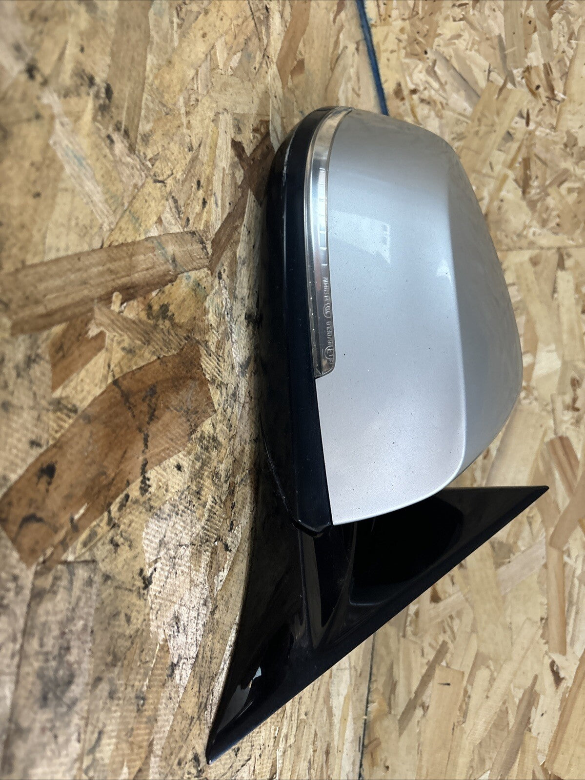 2012-2013 BMW 3 Series 328i Right Passenger Side Rear View Mirror OEM 021185