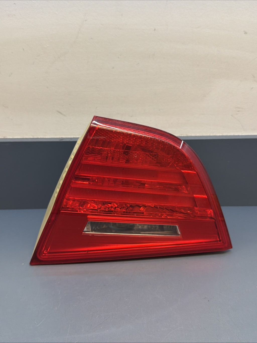 09-11 BMW E90 328i 335d Sedan Rear Right Side Inner Tail Light 4871734 OEM