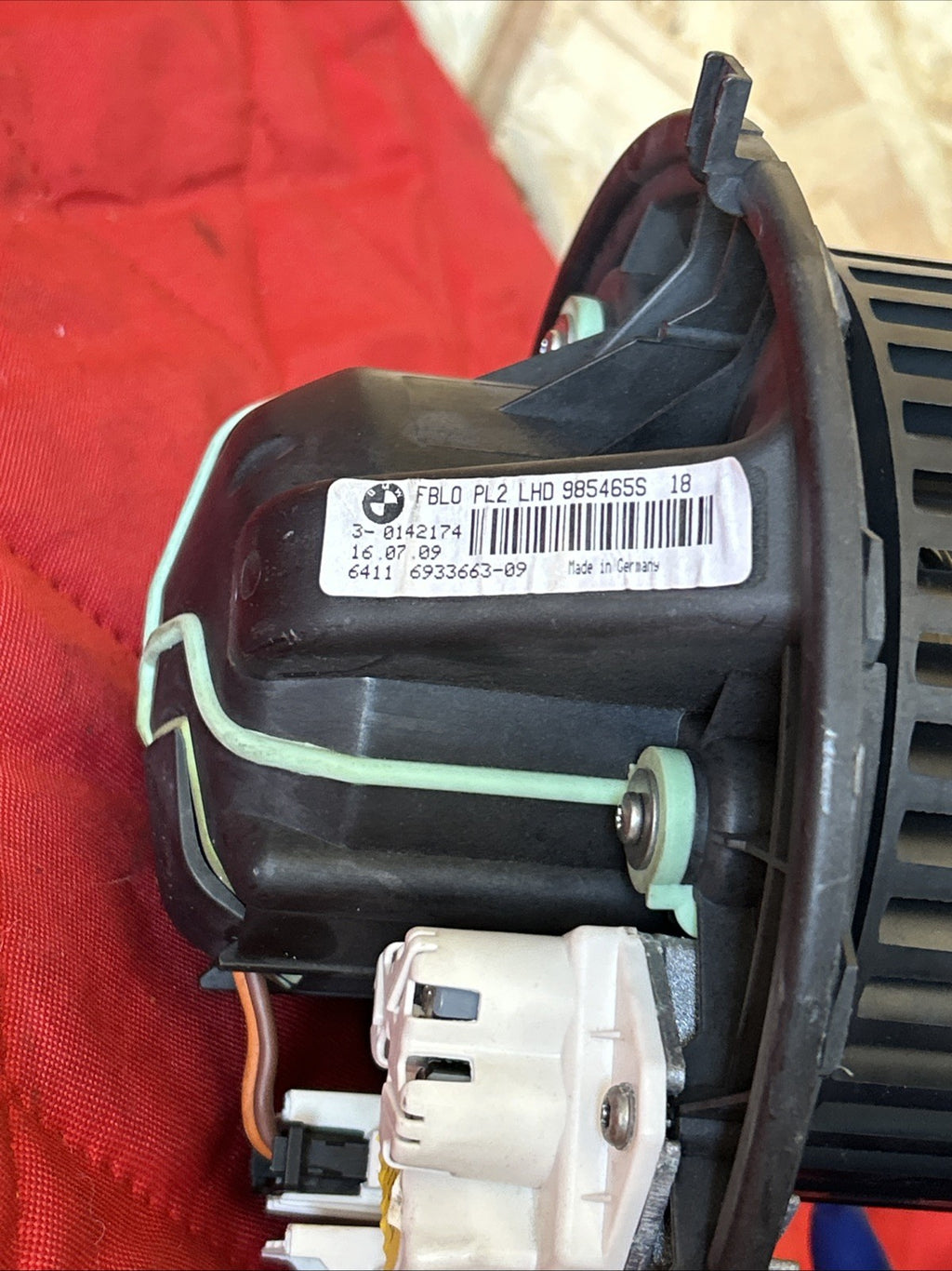 07-13 OEM BMW E90 E92 E93 E82 135i 335i Blower Motor Fan w/ Resistor 6933663