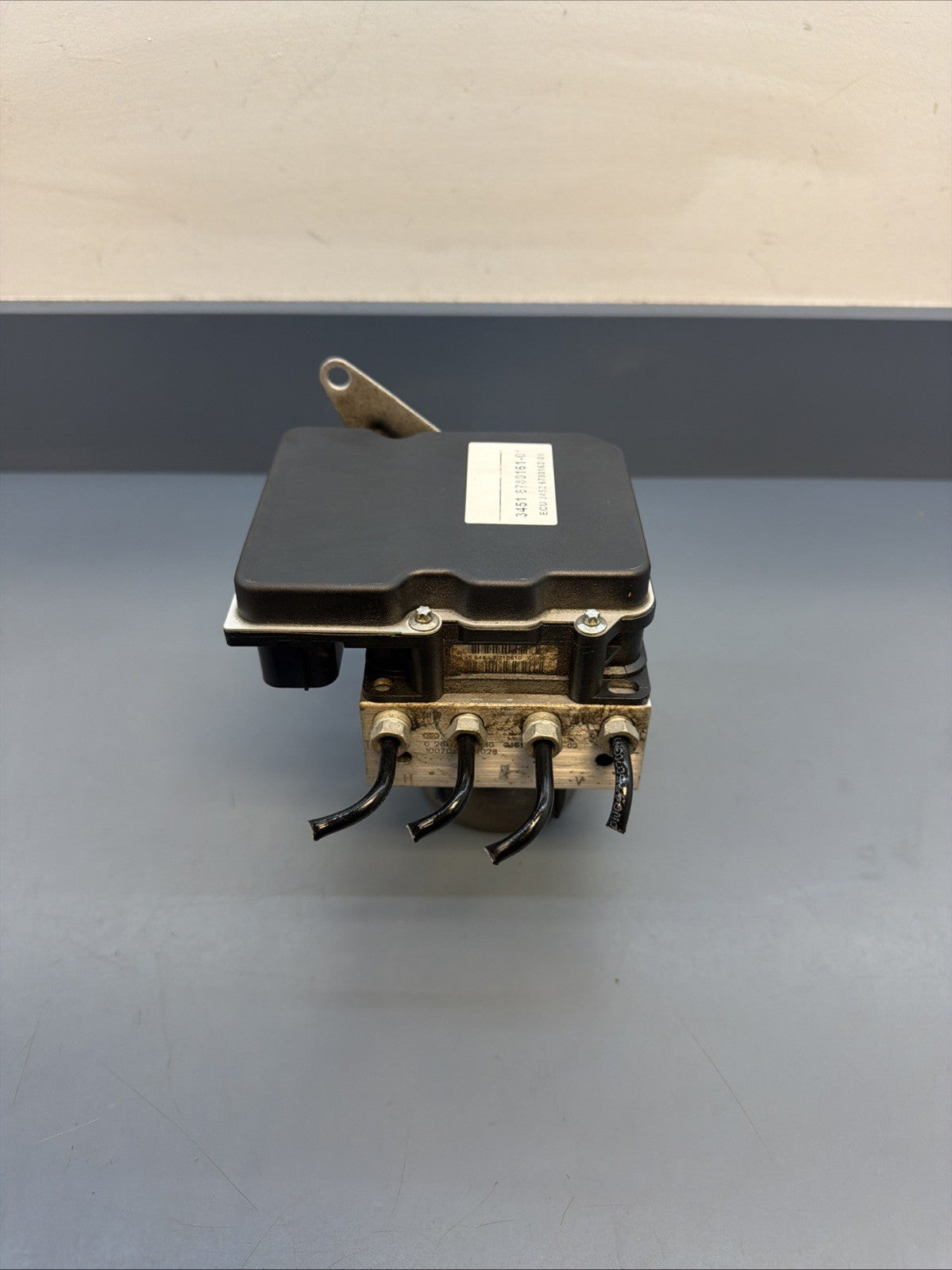 2007–2013 BMW 3 Series E90 E92 E93 ABS Pump / Control Module OEM 34516780161-01