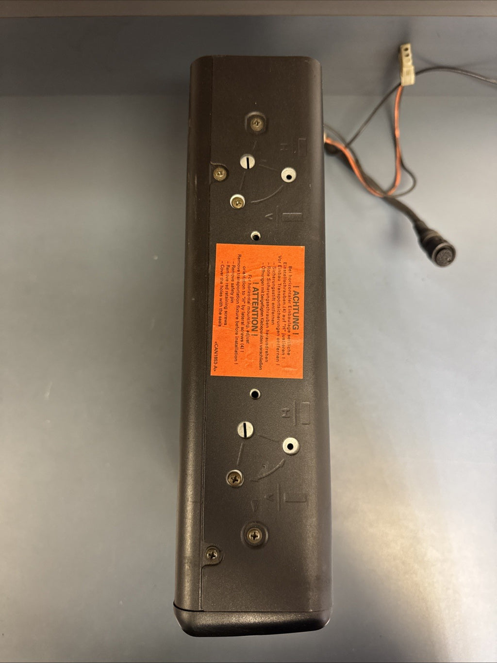 BMW E38 740i/740iL OEM CD Changer P, 6CD's (Version P) 65128361058