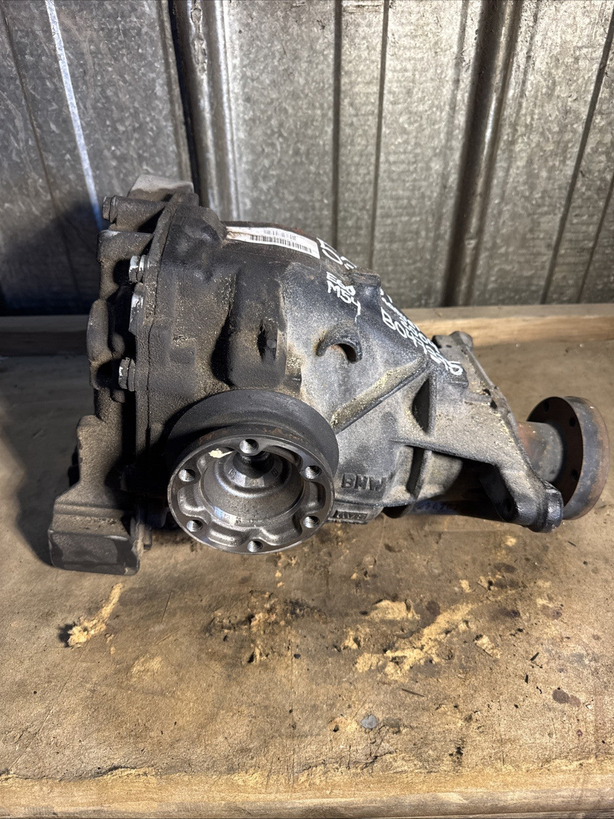 BMW REAR DIFFERENTIAL E60 SERIES 530i MANUAL FINAL DRIVE 2.93 7516879