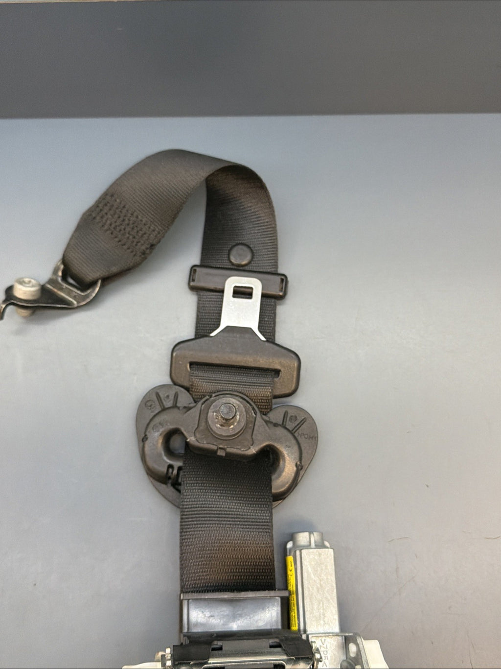 12-18 BMW F30 320i 328i 335i Front Right Passenger Side Seatbelt 34107541 OEM