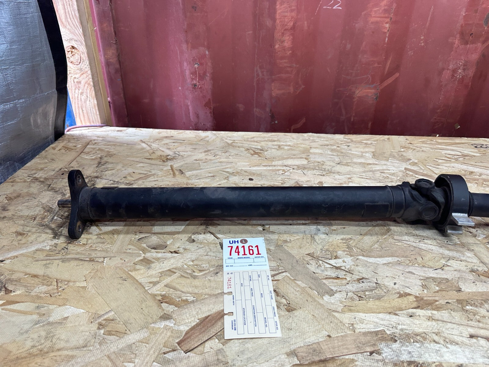 OEM BMW REAR AWD DRIVESHAFT FITS AUTO 09-18 F10 F06 530 535 550 640 650 7589684