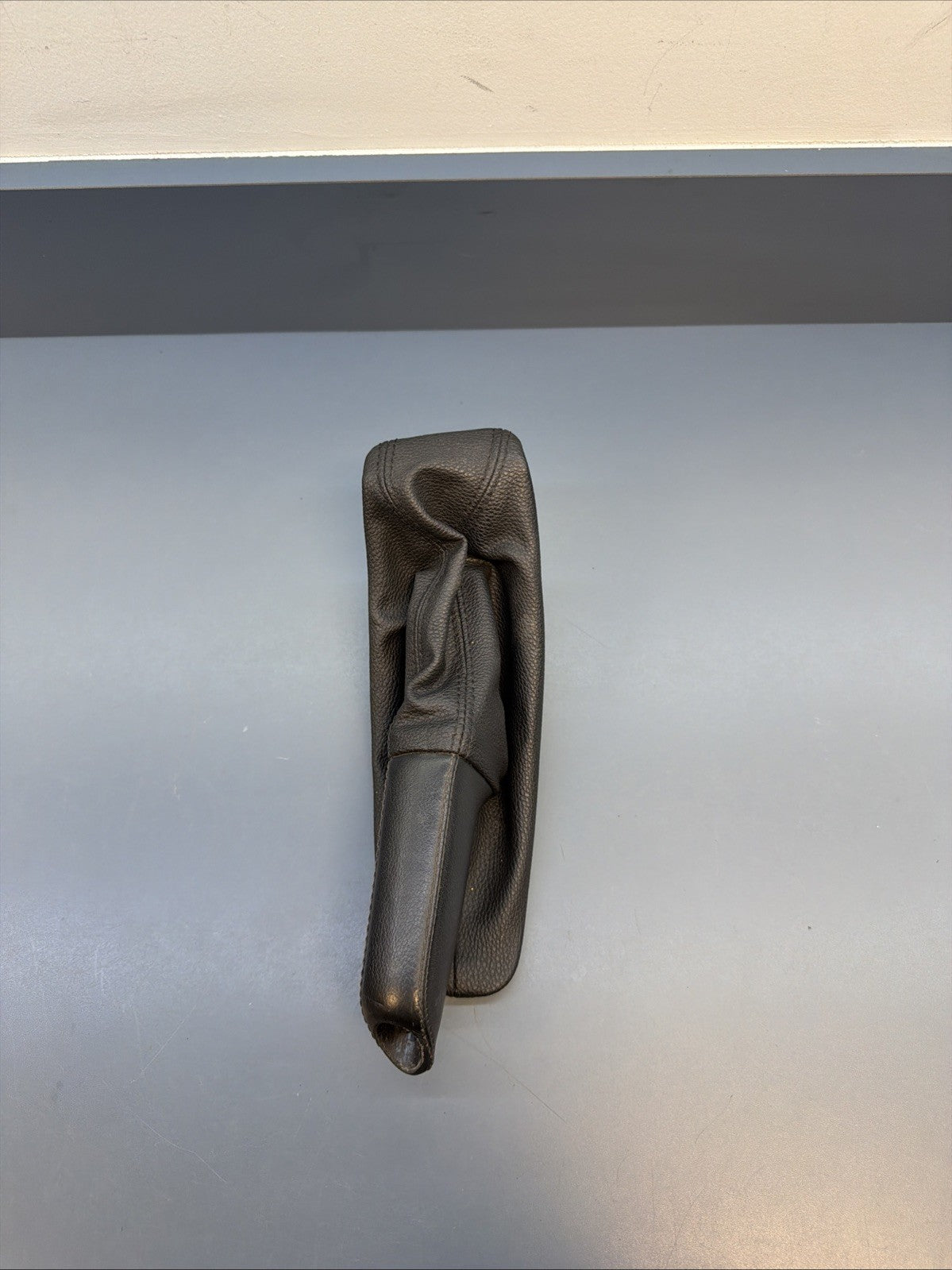06-13 BMW E90 328i EMERGENCY BRAKE HANDLE BOOT COVER BLACK LEATHER OEM 7137535