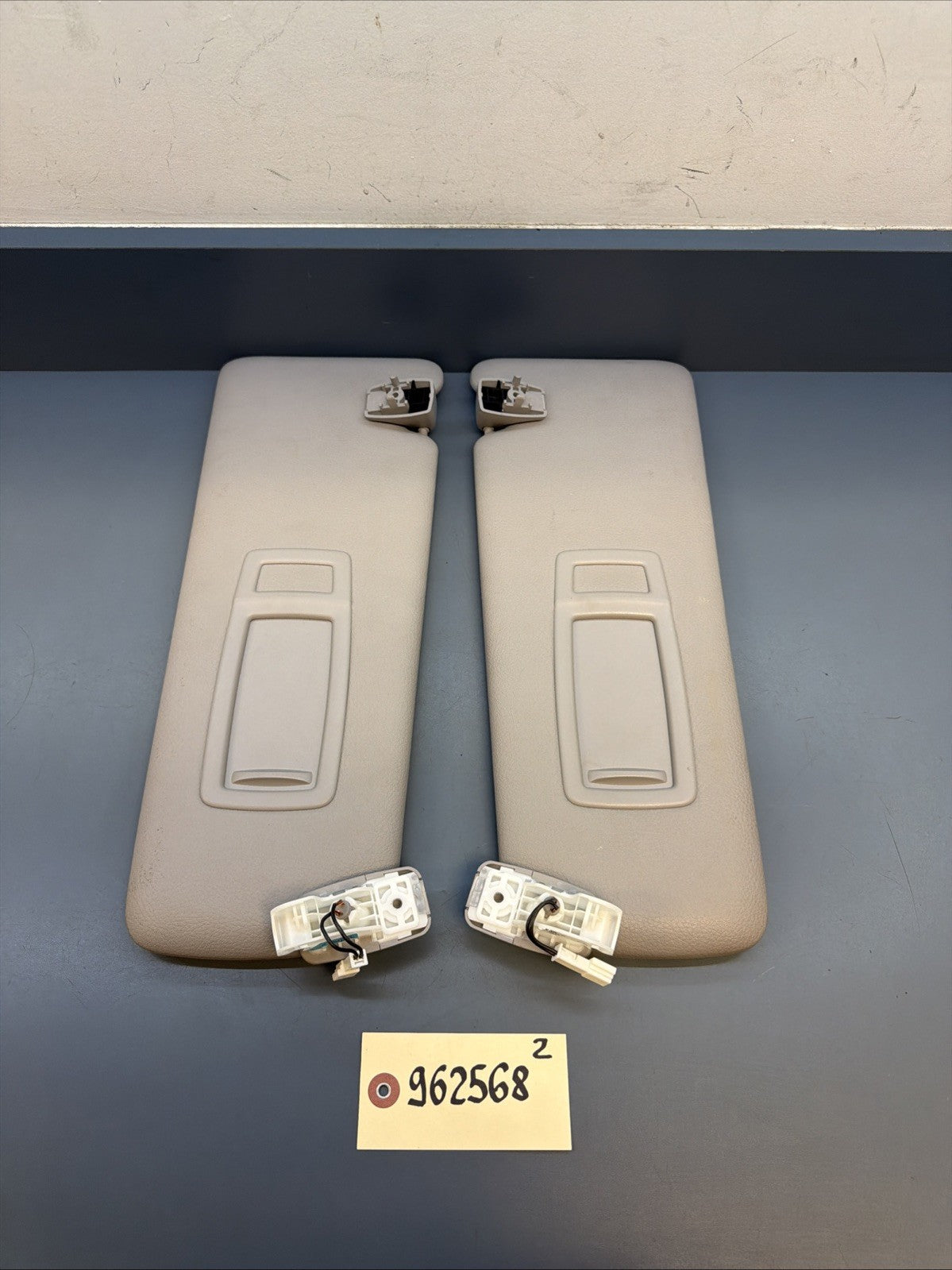 12-19 BMW 3 & 4 SERIES FRONT LEFT & RIGHT SUNVISOR SET GREY 7322293 7322294