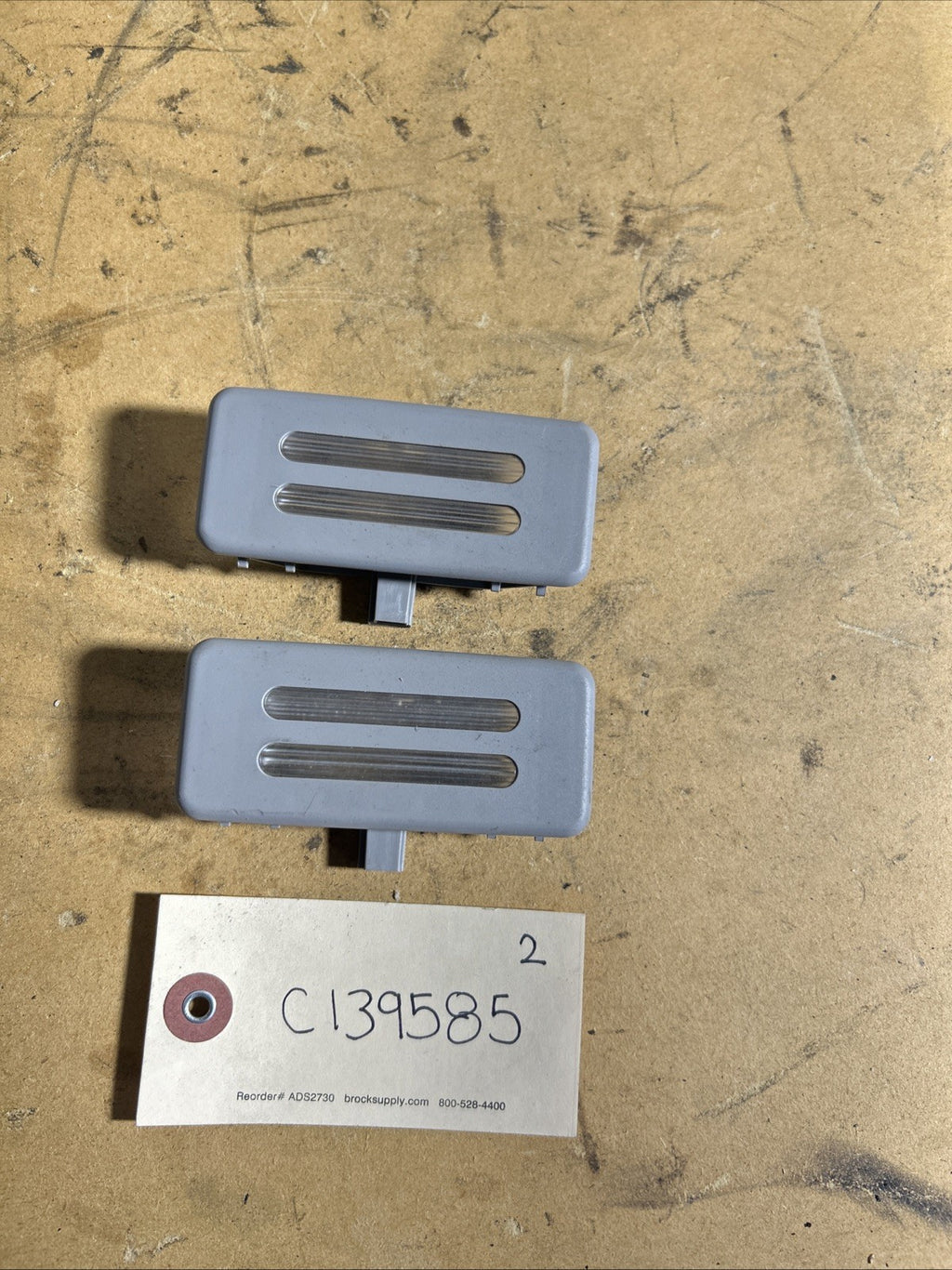 06-11 BMW E60,E61,E90,E91,E92 SUN VISOR INTERIOR LIGHT 6962011 SET OF 2 GREY