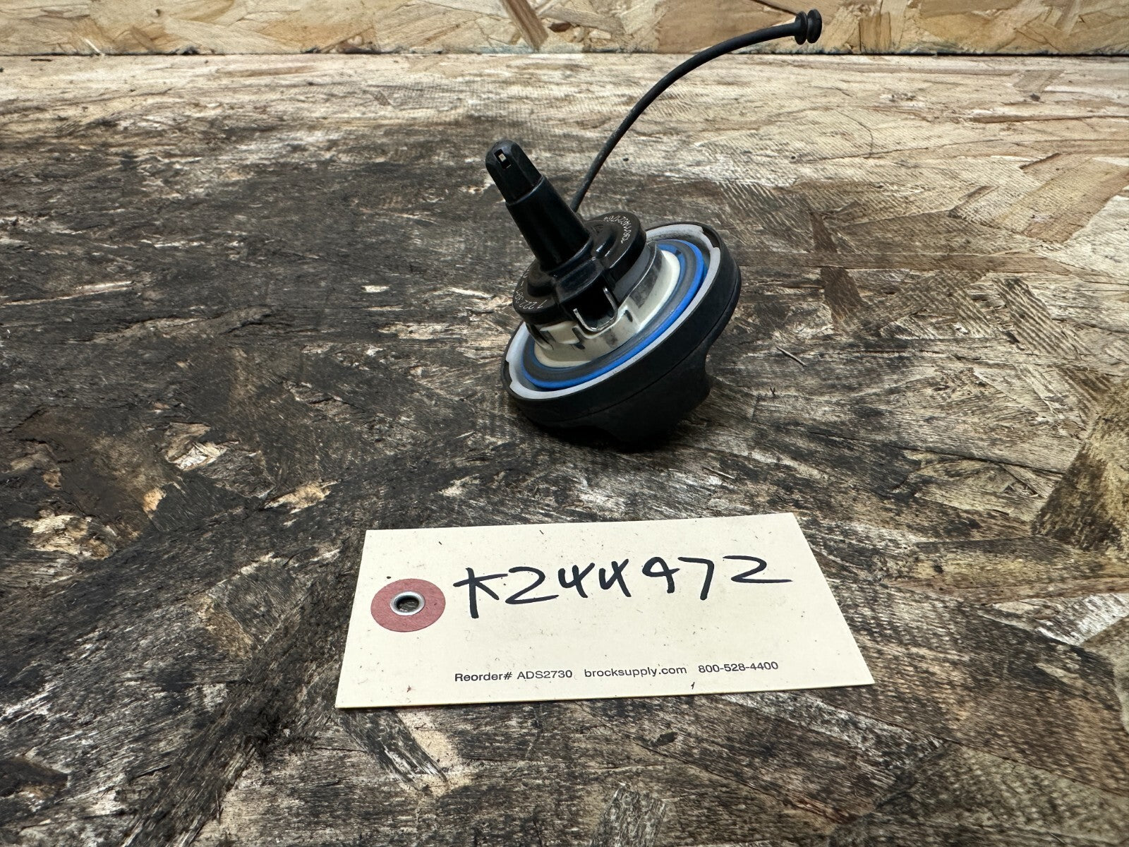 BMW E60 E90 F30 FUEL FILLER GAS CAP BLACK OEM 7222391