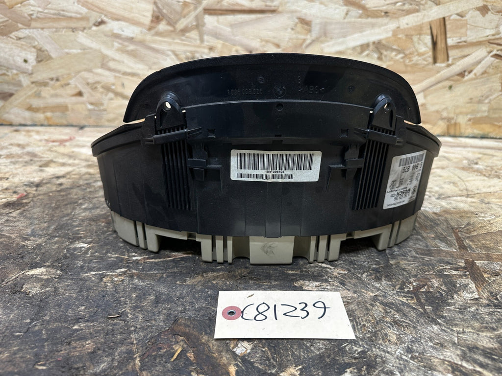 BMW 1999-2005 E46 3 SERIES SPEEDOMETER INSTRUMENT GAUGE CUSTER MPH OEM 6940876