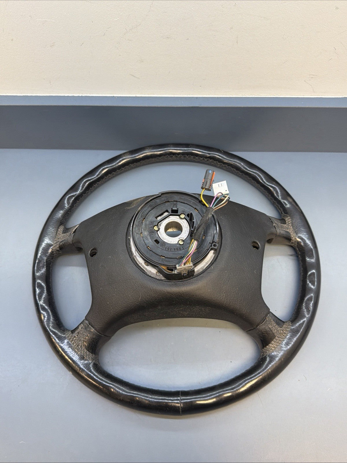 95-03 Bmw E38 E39 750 540 Left Driver Leather Steering Wheel Black Trim 1094259