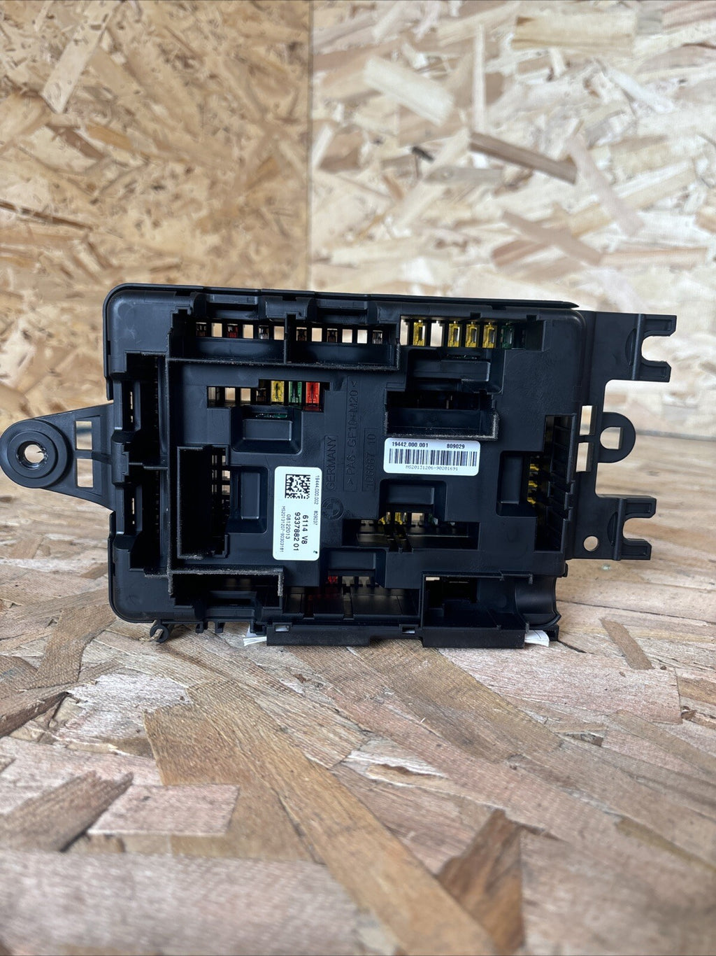 2012-2016 Bmw 328i Fusebox Fuse Box Relay Module 9337882 01|6114 V8