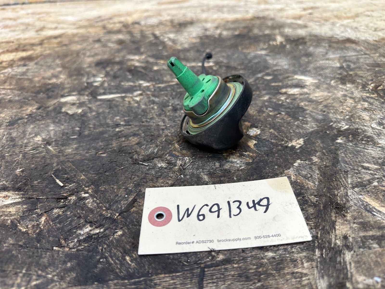 BMW E46 E39 E53 E60 E90 E87 1 3 5 SERIES X3 X5 OEM GAS CAP 16116765484/PA66GF30