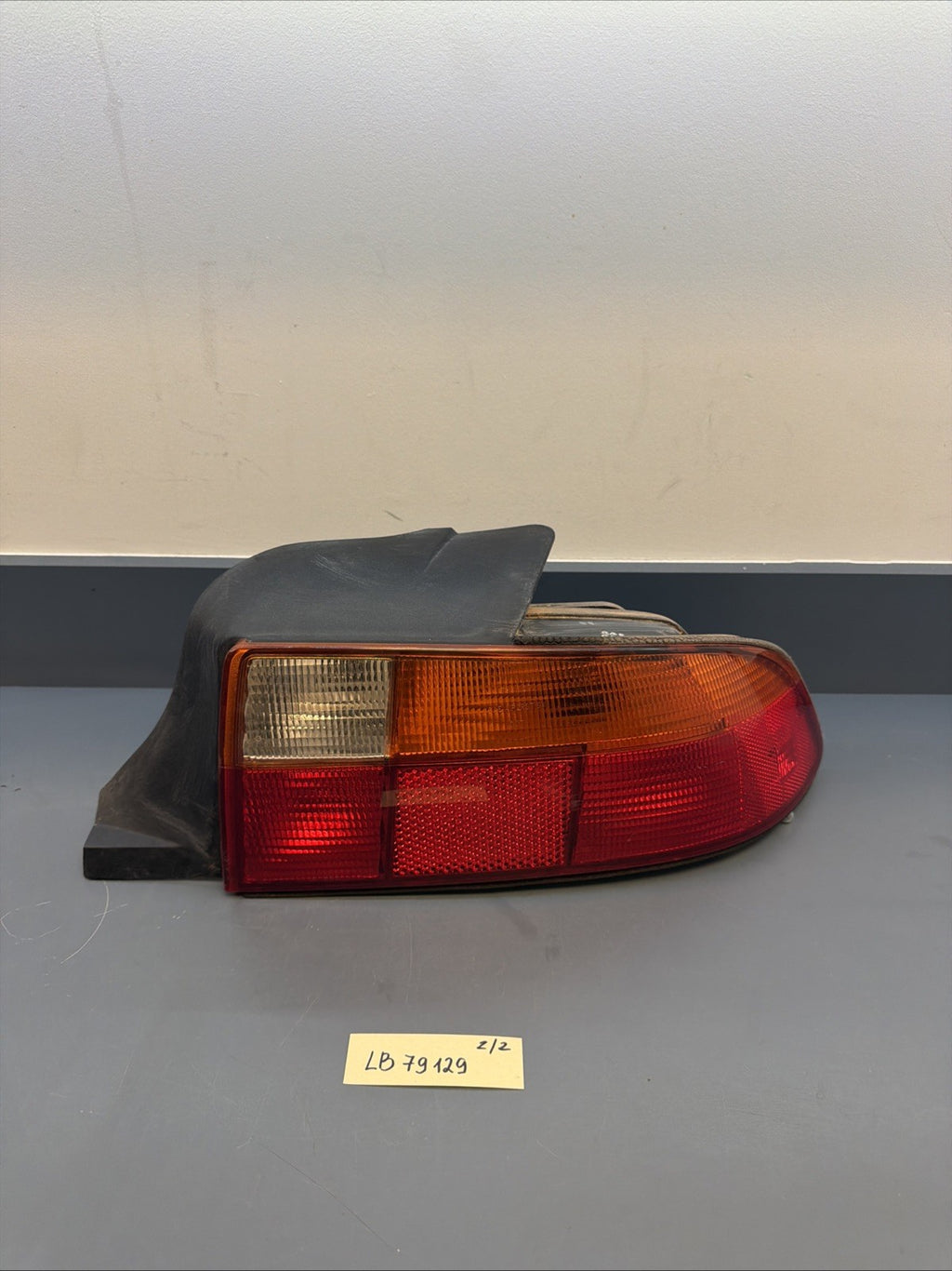 1996-1999 BMW Z3 Roadster Passenger Right Side Halogen Tail Light Lamp 8389714