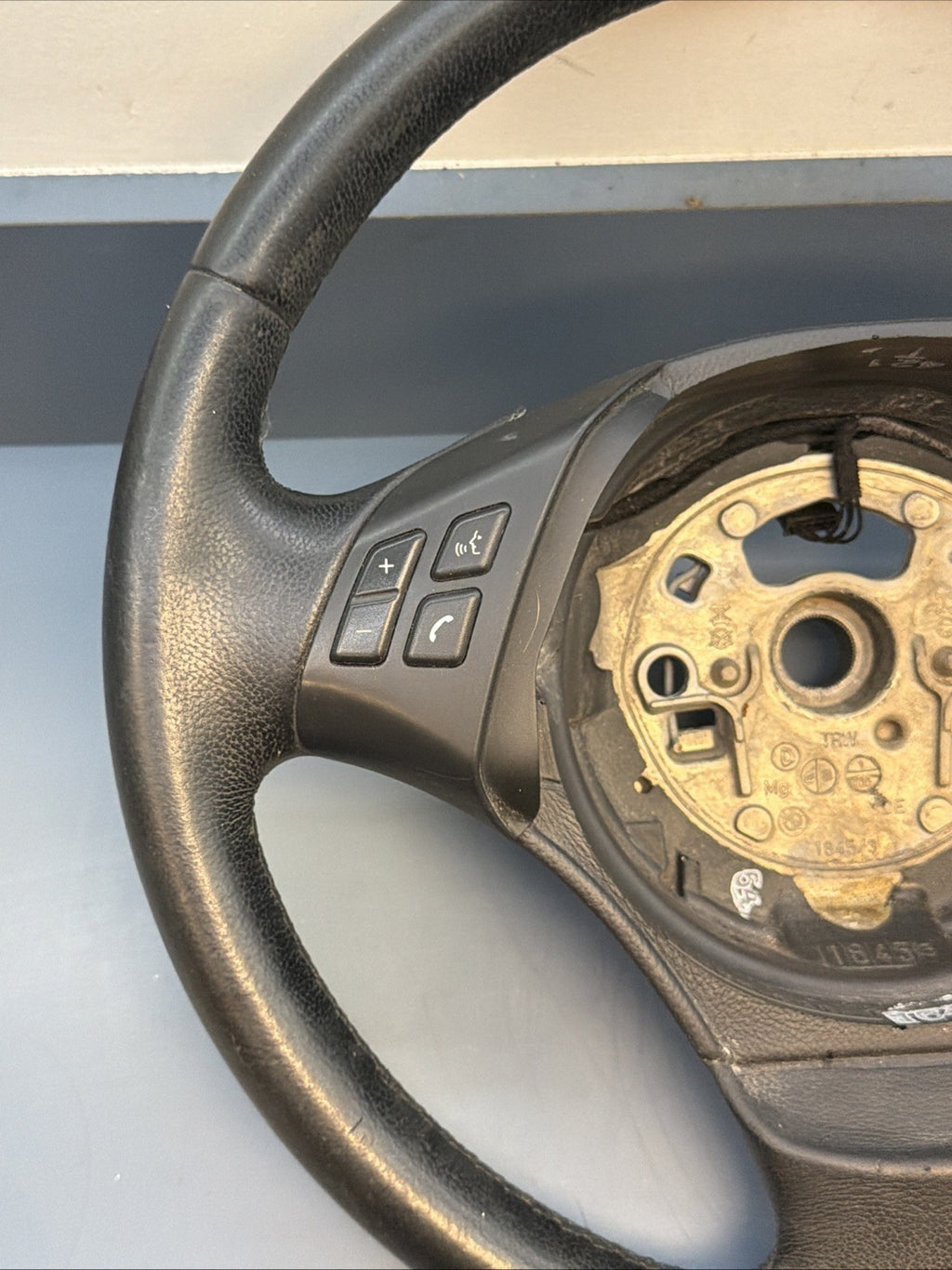 BMW 2006-2012 E90 E9X 3 SERIES BLACK LEATHER STEERING WHEEL OEM 3375E901