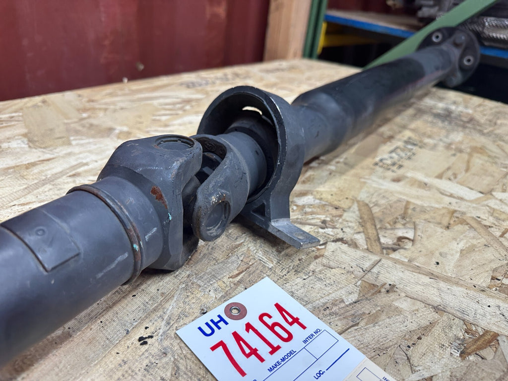 OEM BMW REAR DRIVESHAFT FITS AUTOMATIC 05-10 E60 E61 540 550 7557145