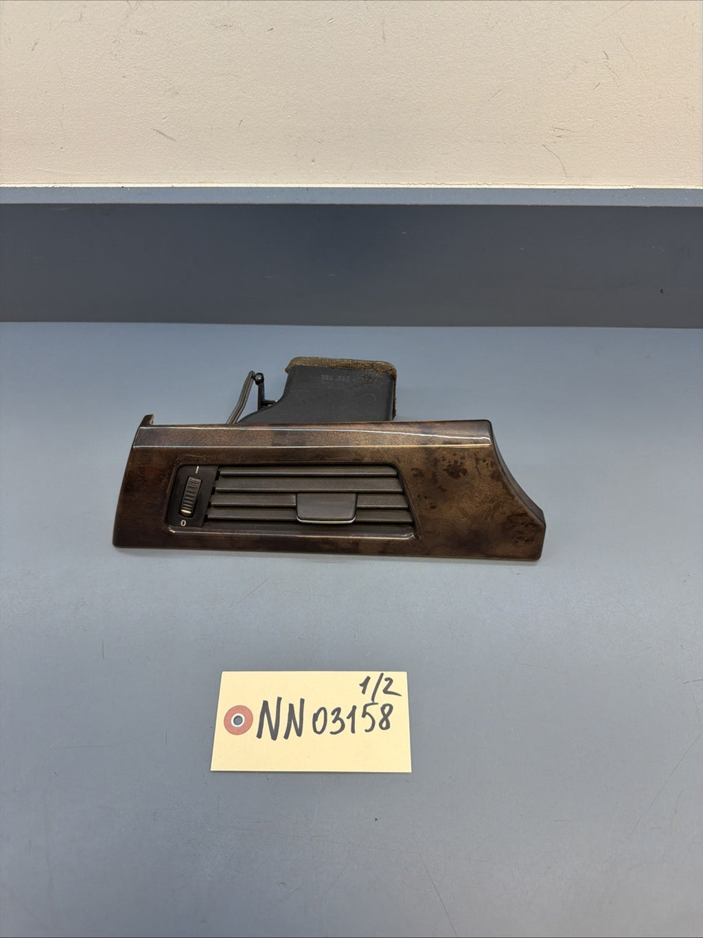 06-13 OEM BMW E90 E92 E93 335 328 M3 Left Driver Side Dashboard Air Vent 9130459