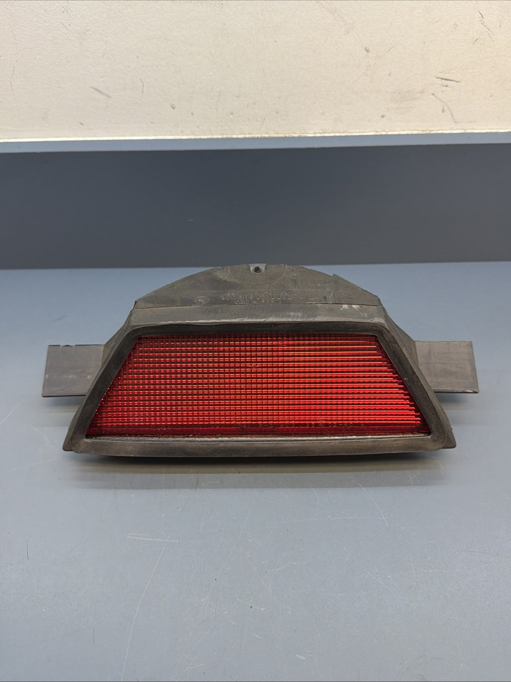 89-95 BMW E34 5-SERIES SEDAN REAR THIRD BRAKE LIGHT LAMP 1384488 OEM