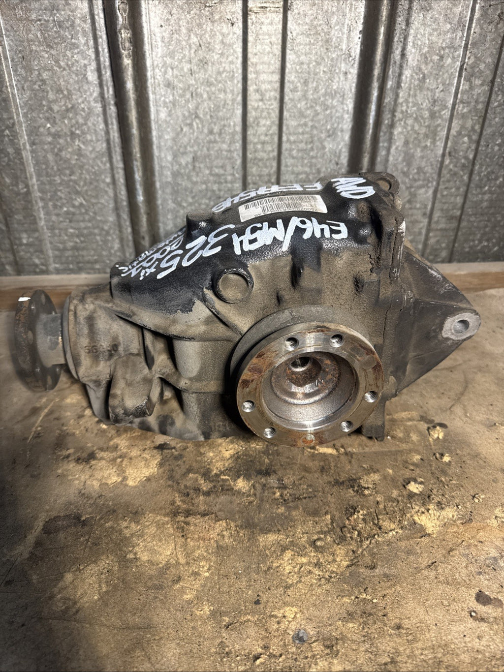 BMW REAR DIFFERENTIAL 3 SERIES E46 AUTOMATIC FINAL DRIVE 3.46 7500780