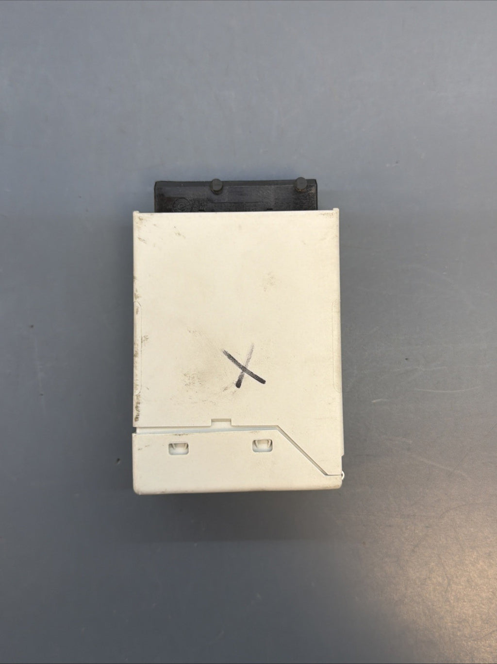 BMW 5 6 E60 E61 E63 E64 MPM Micro Power Module Unit 6939655