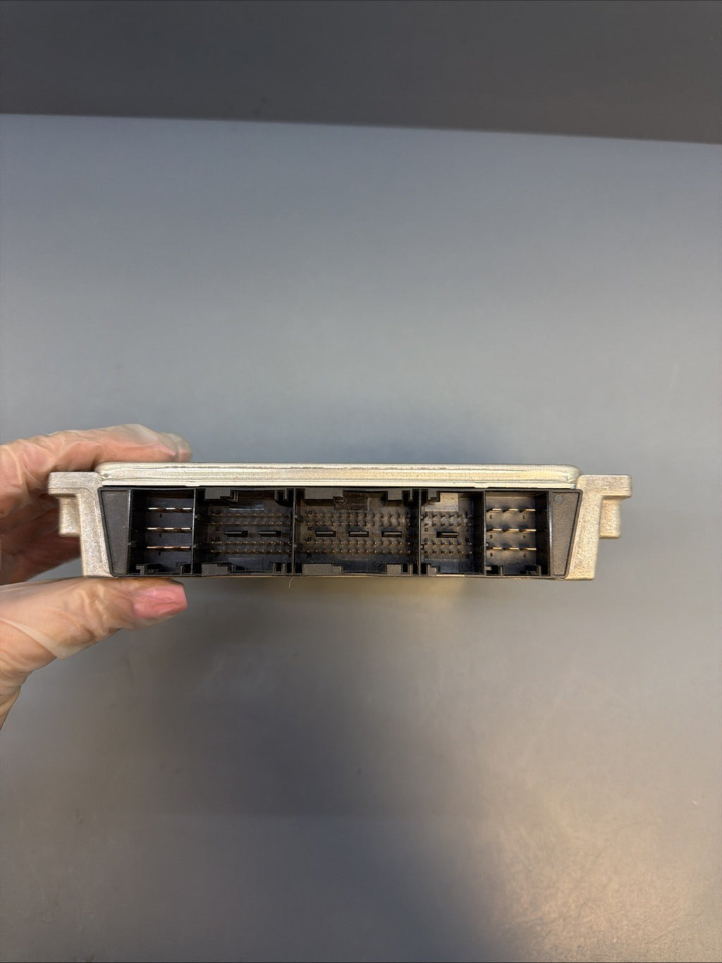 2007-2010 BMW 650i E63 Engine Computer Control Module DME CAS with key  7600923