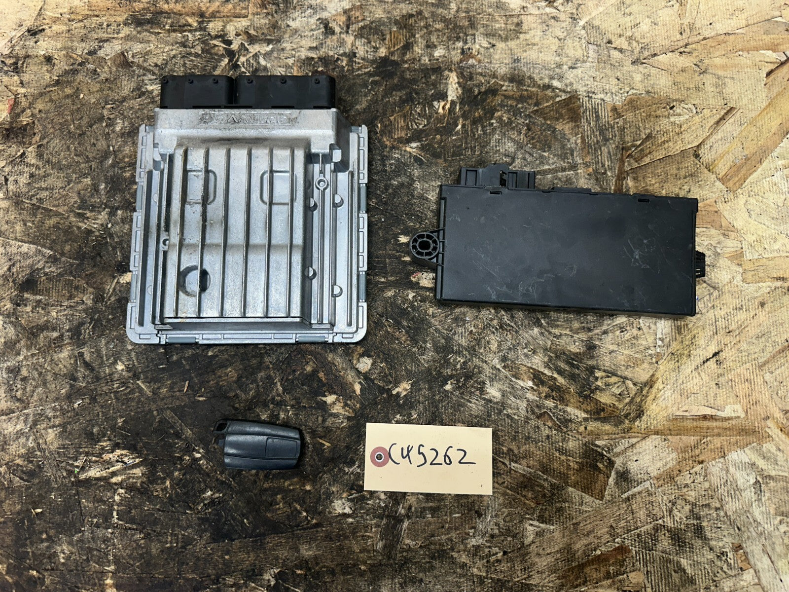BMW 2006-2013 E9X 3 SERIES N54 ECU+CAS/IMMOBILIZER+KEY VIN MATCHED OEM 7583332