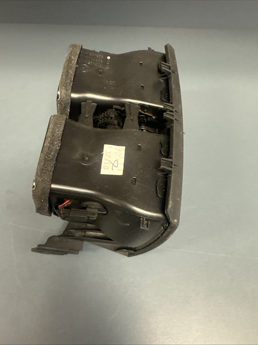 2007-2014 BMW X5 E70 REAR CENTER DASH AIR VENT DUCT 6954953 OEM