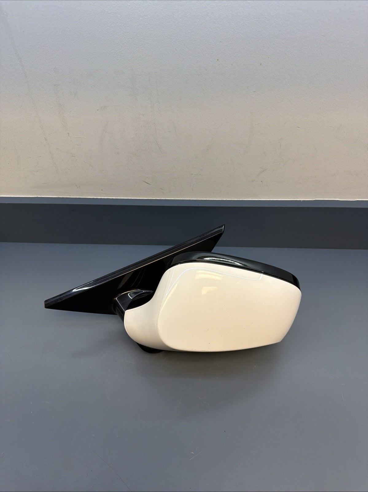 10-13 OEM BMW E88 E82 LEFT DRIVER Side Heated Mirror Assembly White 7282047