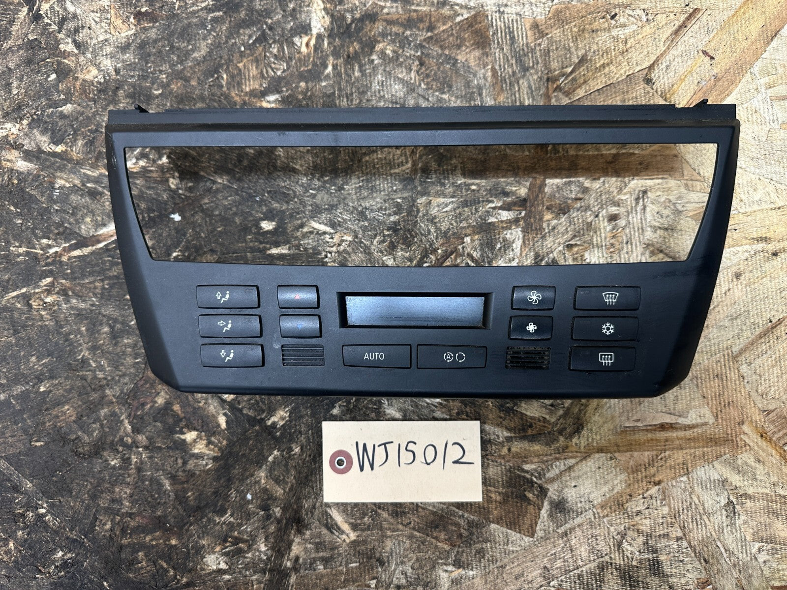 BMW 2003-2010 E83 X3 AC HEATER CLIMATE CONTROL PANEL TRIM BLACK OEM 3443981