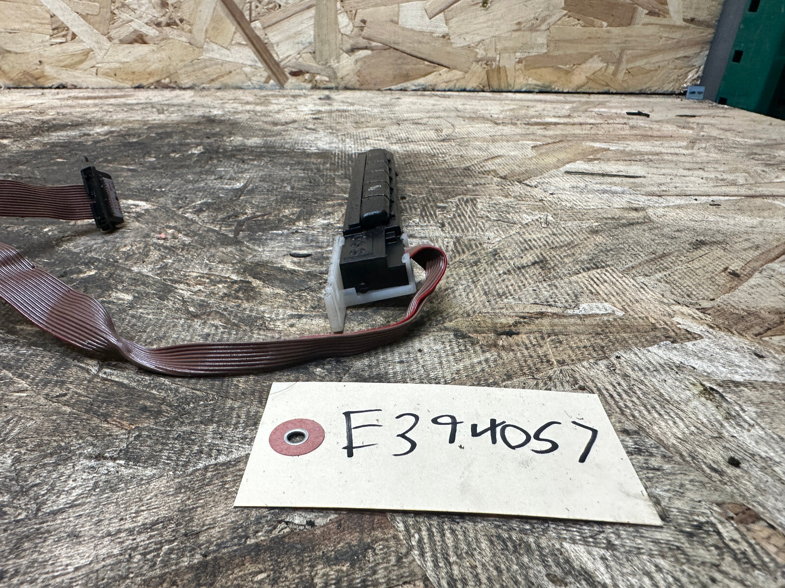 BMW 08-13 E90 3 SERIES PARKING DISTANCE CONTROL SWITCH PANEL OEM 6962590
