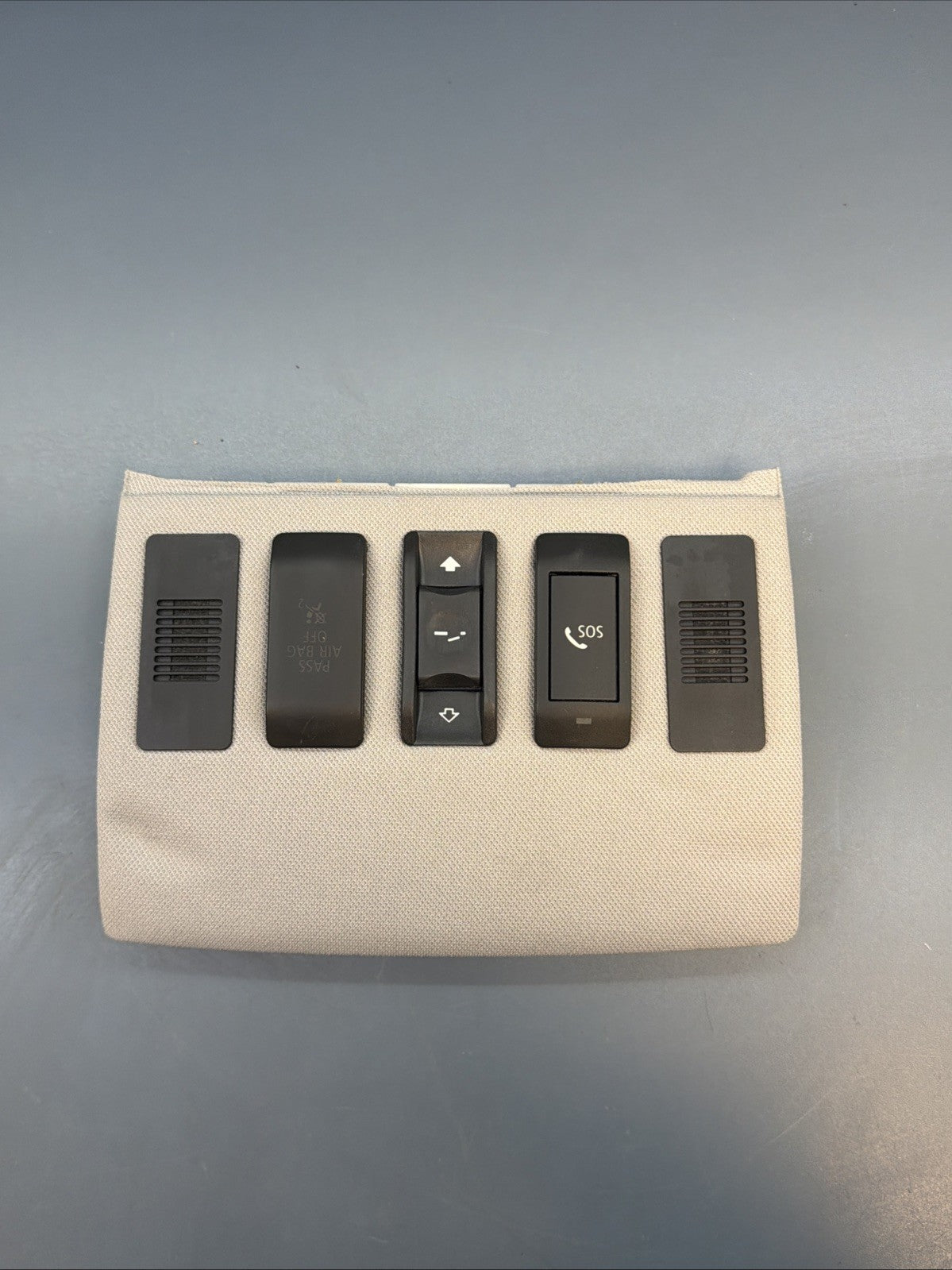 08 BMW 535xi E60 Front Upper Sunroof Mic Switch Control Switch Trim OEM 7125072