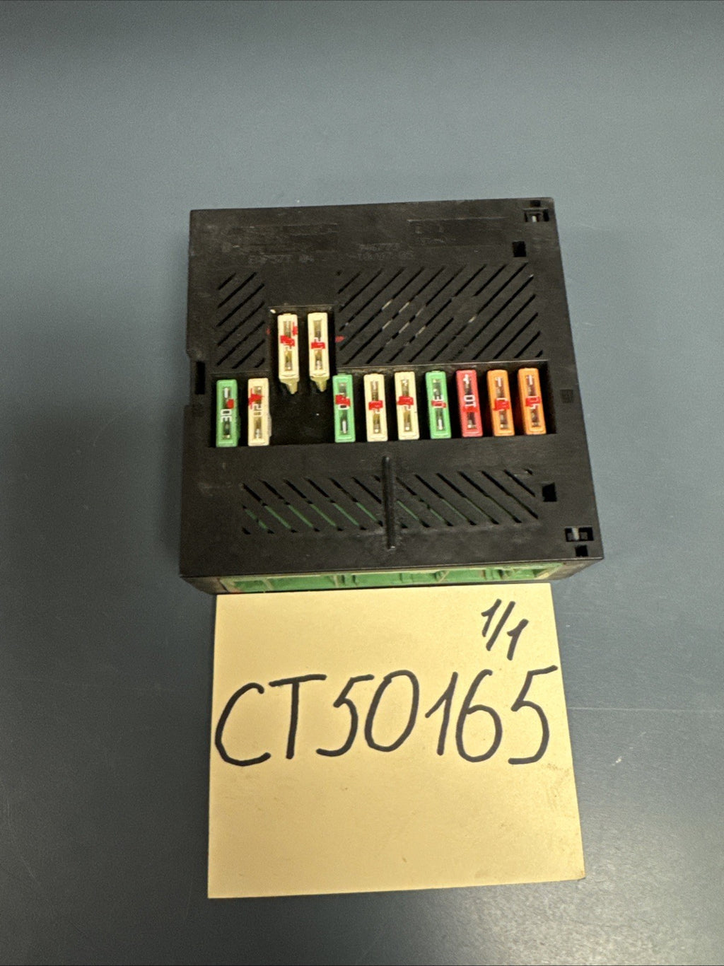OEM BMW E60 E61 E63 E64 E65 E66 E67 E53 Phantom Integrated Supply Module 7510638