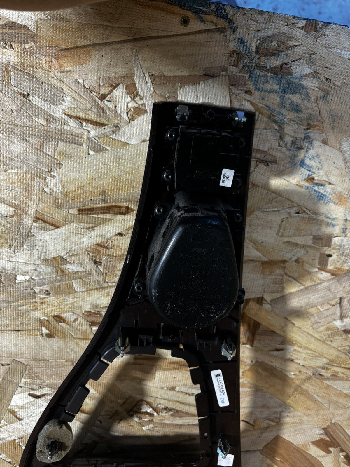 BMW OEM 3 series E93 335i 328i LHD center console wood trim With Charger port