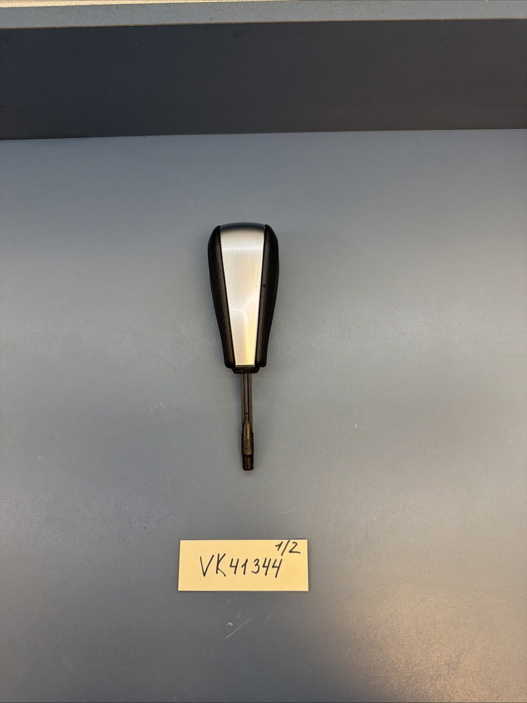 BMW E88 E82 E90 E92 1/3 Series Automatic Gear Selector Shifter Lever Knob OEM