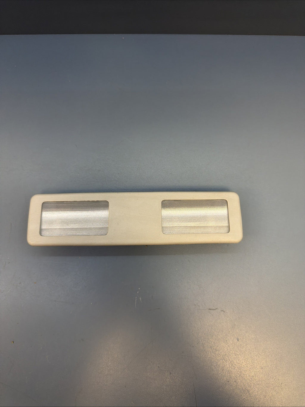 97-03 Bmw E39 5/7 Series Interior Roof Reading Light Lamp Grey Oem 8360011