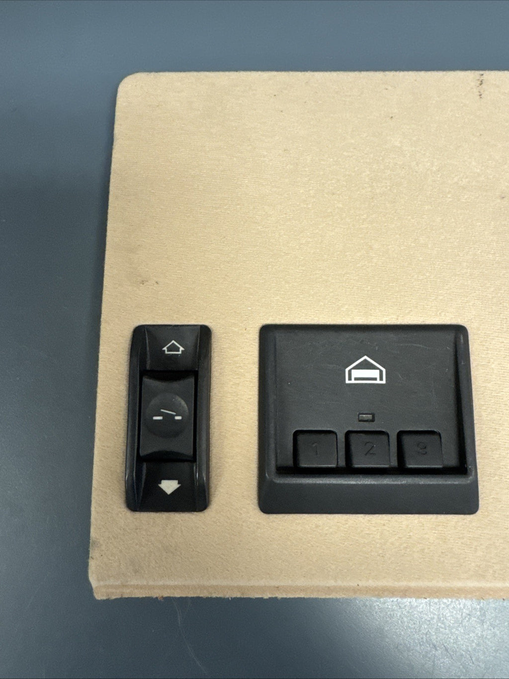 Bmw E38 740 750 530 540 Front Upper Sliding Roof Switch Cover Trim Beige Oem