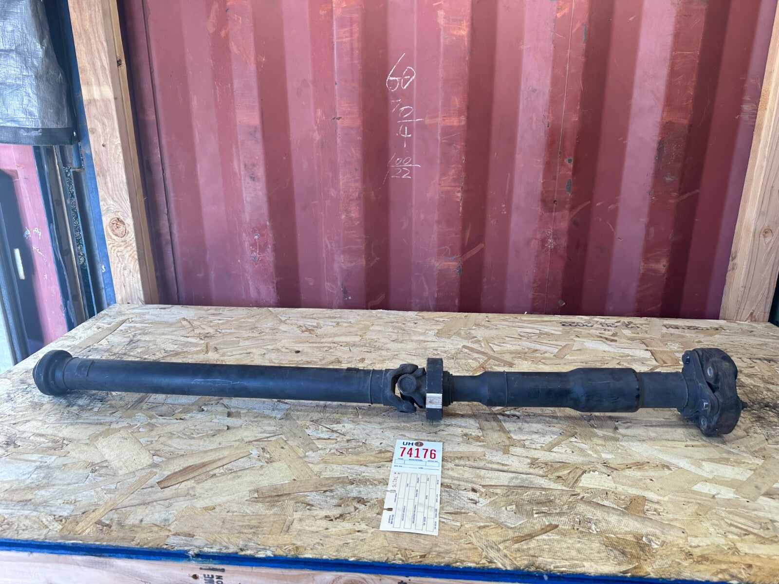 OEM BMW REAR DRIVESHAFT FITS BMW 7565349