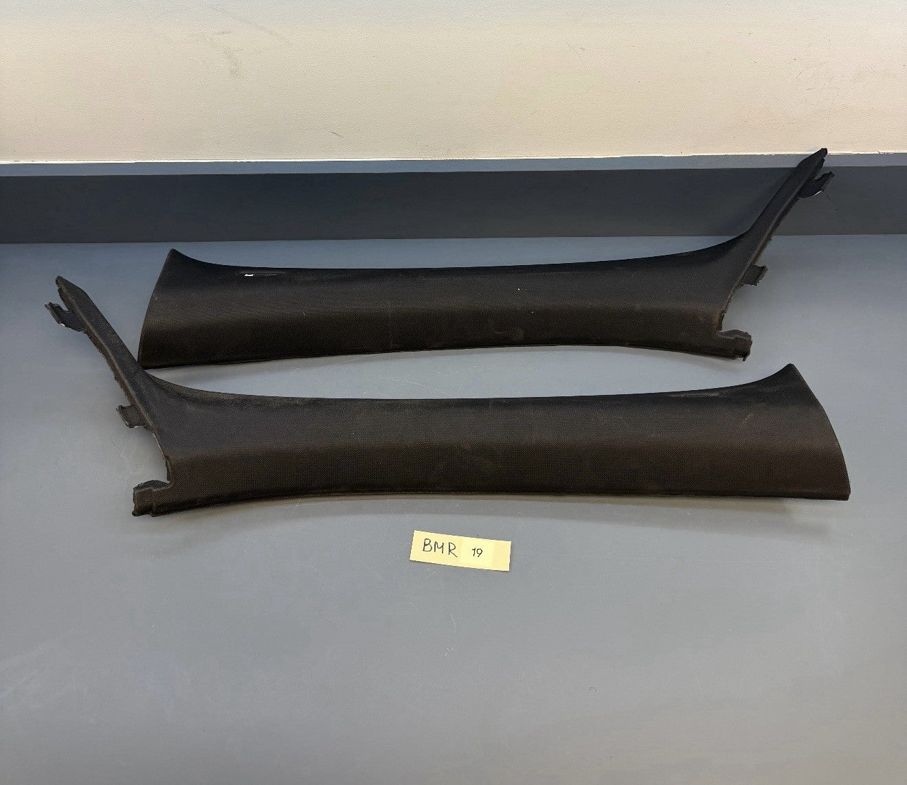 09-15 BMW F01 F02 750LI FRONT LEFT & RIGHT A-PILLAR TRIM COVER 7112735 7112736