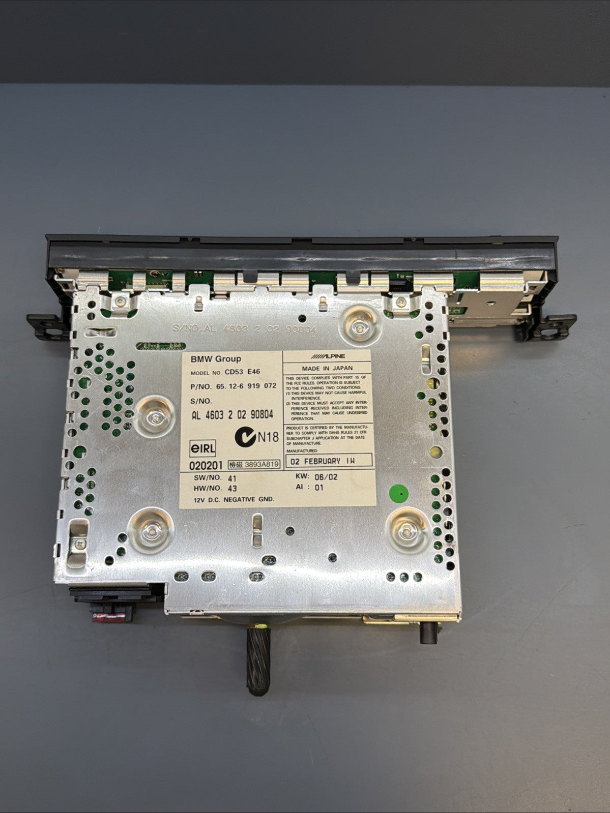 00-06 OEM BMW E46 325 328 330 M3 Radio Business CD Player Head Unit 6919072